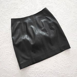 NWT Free People Vegan Faux Leather Black Mini Skirt Size 4 Small